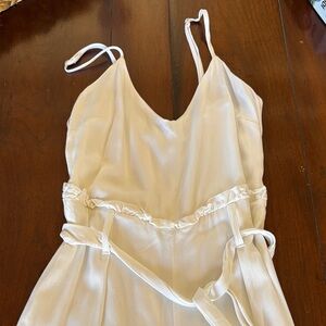 NWOT White 3/4 Jumpsuit with belt